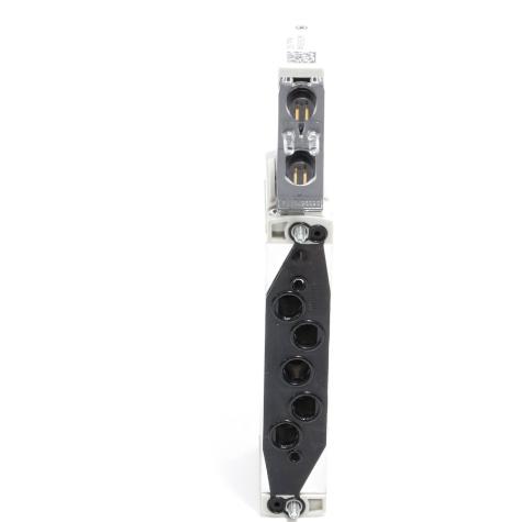 5/3 directional control valve 573486 New FS
